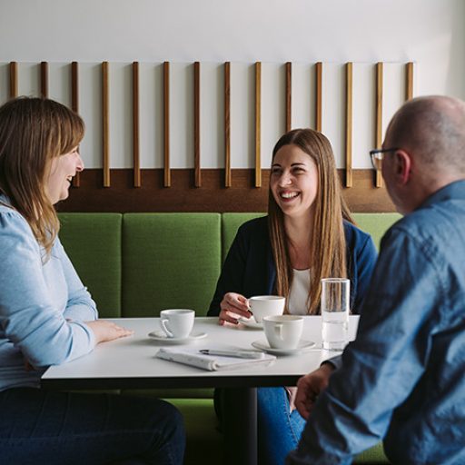 Bianca and her colleagues are drinking coffee.