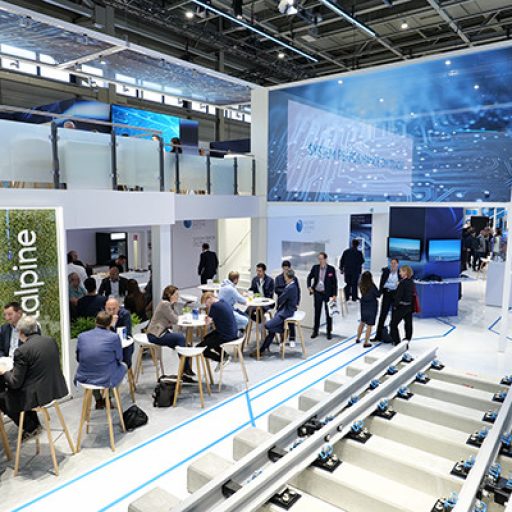 Der voestalpine Messestand auf der diesjährigen Innotrans.