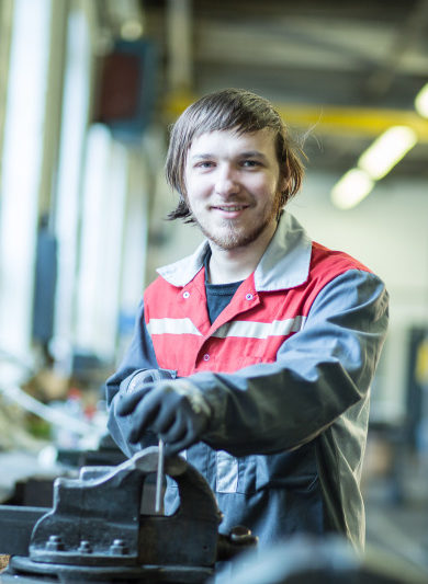 Mitarbeiter in der Werkstatt