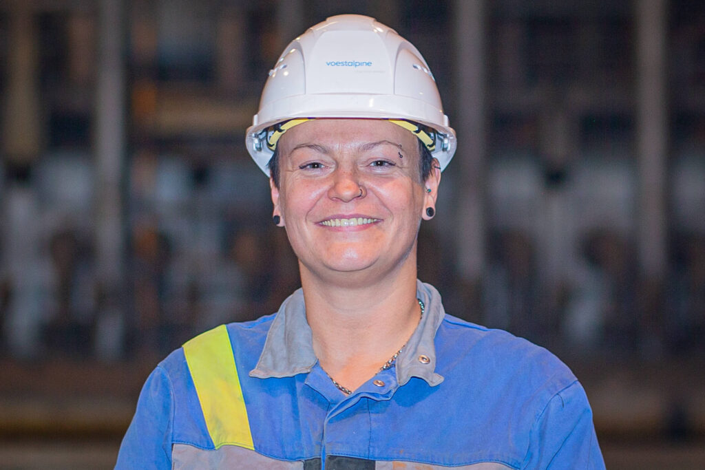 voestalpine Ausbilderin Carina Zenz