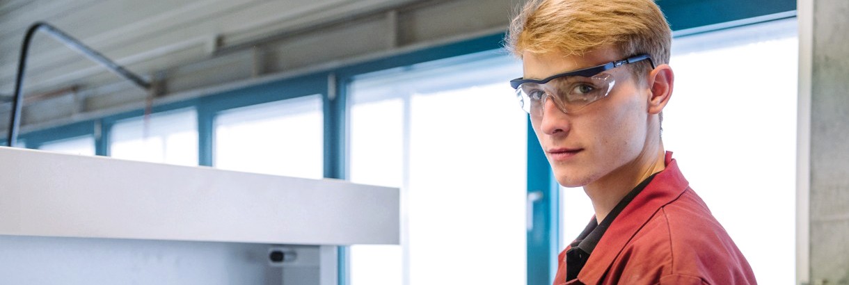 voestalpine Automotive Components offers exciting career opportunities in an innovative and international environment.