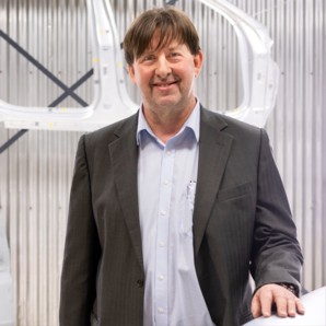 Michael Stadler, CEO von voestalpine Automotive Components Bunschoten – Führungspersönlichkeit der Automobilzulieferindustrie