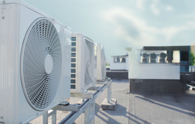 colofer® HVAC PREMIUM OUTDOOR bietet herausragenden Schutz und Langlebigkeit bei anspruchsvollen Außenanlagen.
