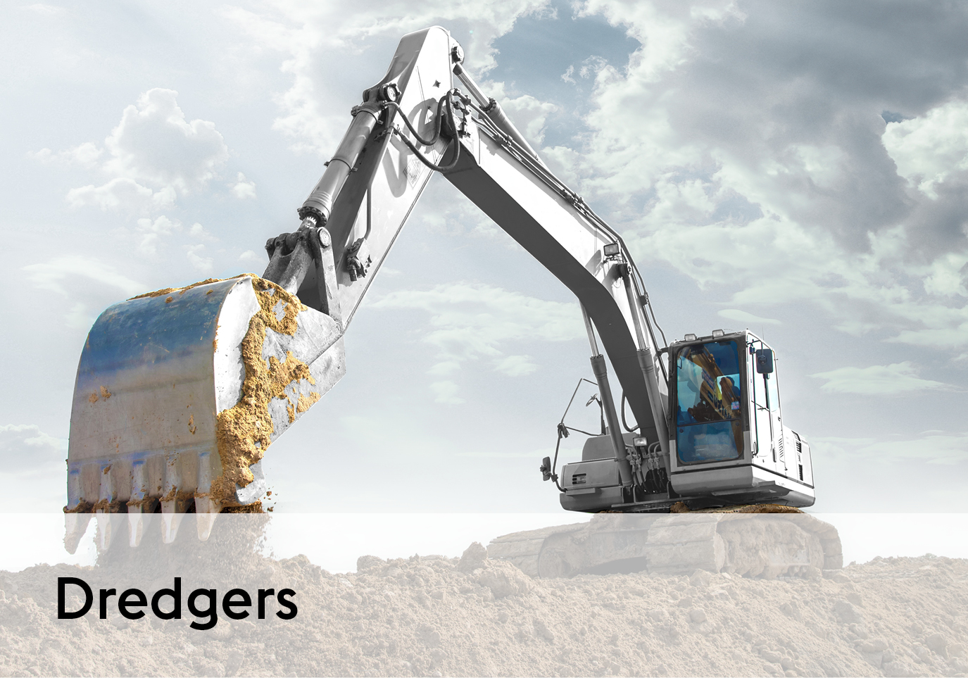 Thanks to abrasion-resistant steel, excavators can be designed to provide reliable performance and stability under demanding conditions.