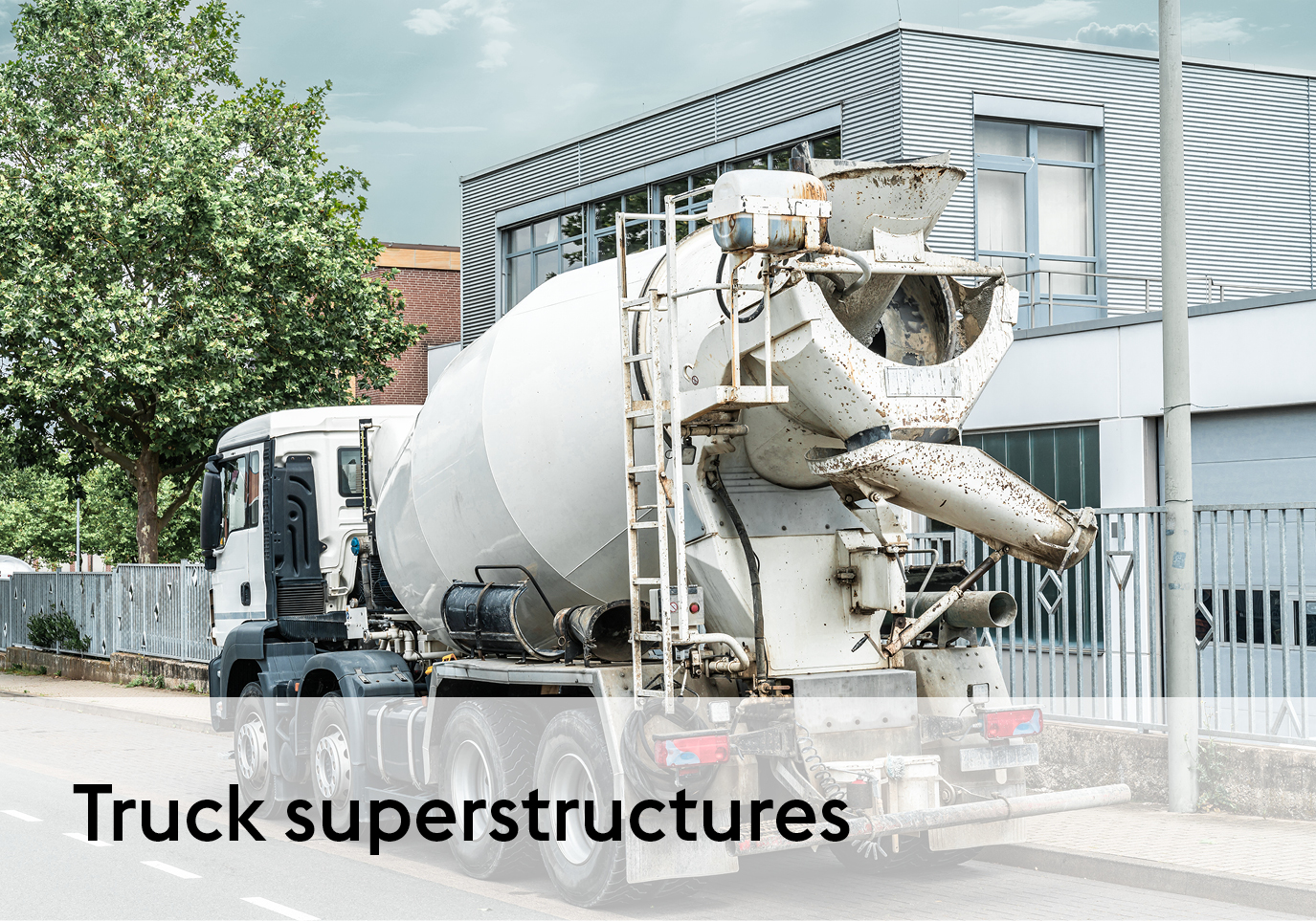 Thanks to wear-resistant steel, truck bodies guarantee reliable and efficient transport.